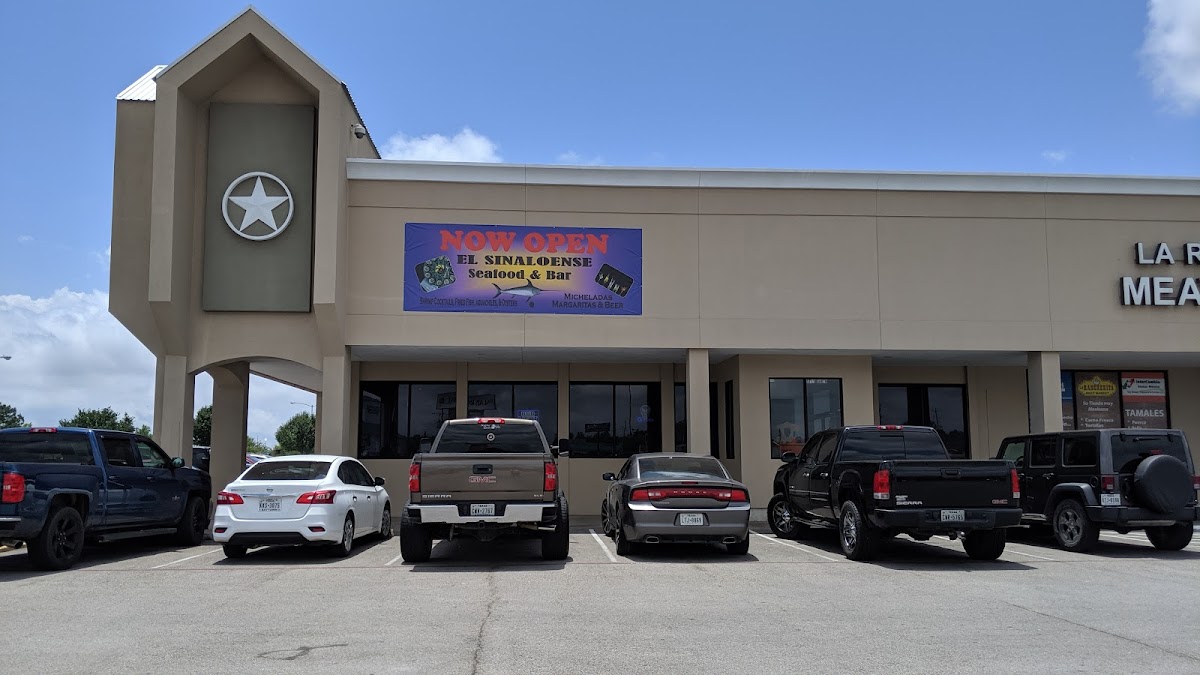 El Sinaloense Seafood & Bar